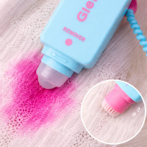 CleanPen™ – Czyste Ubrania w Każdej Sytuacji